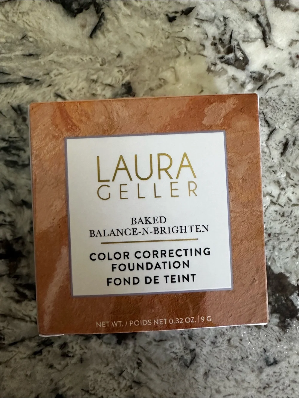 Laura Geller Color Correcting Foundation Compact in Fair. BRAND NEW.